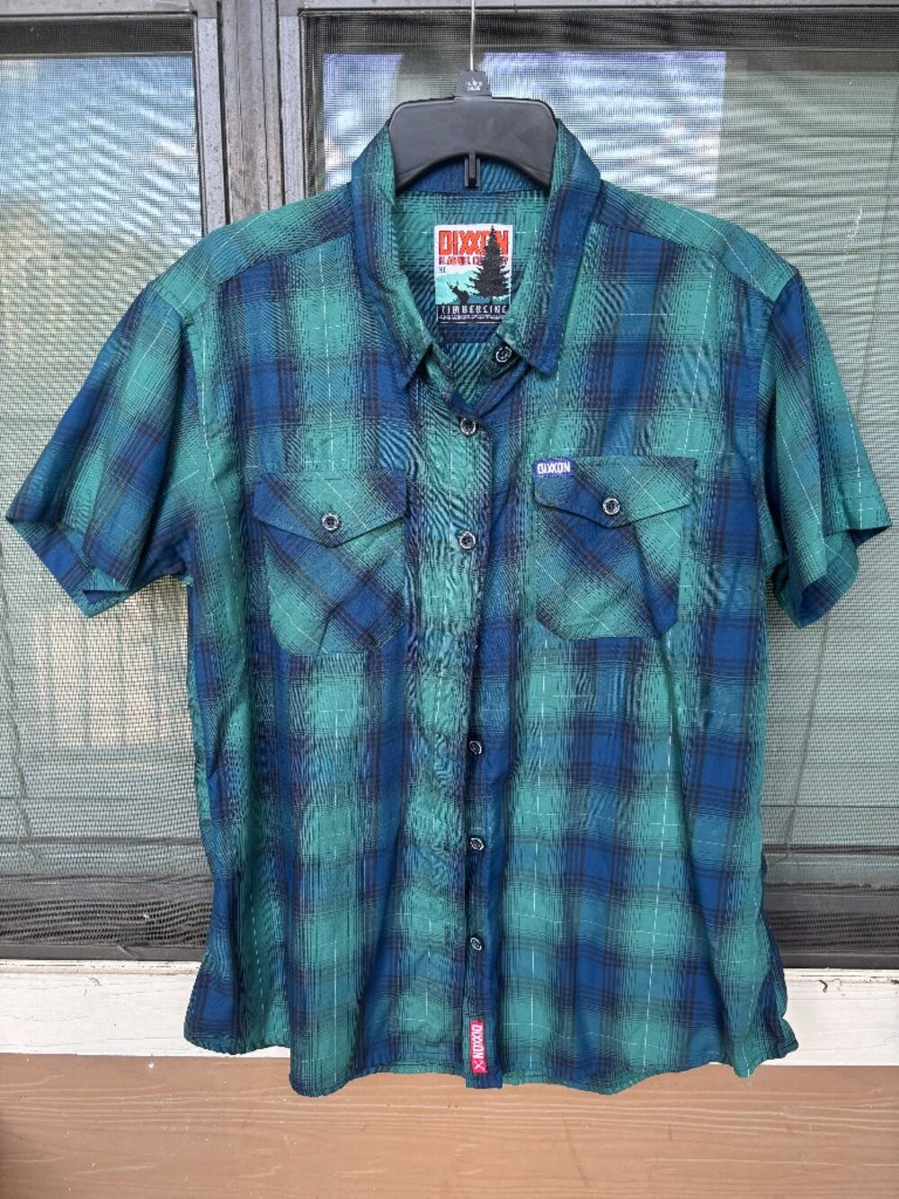 Dixxon Flannel Co Women’s Timberline Short Sleeve Bamboo Shirt XL